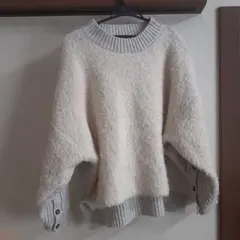 zampa アイボリーグレーオーバーサイズニット