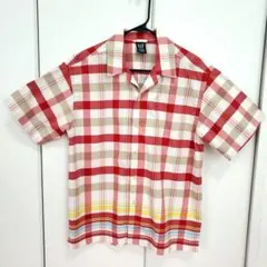 匿名配送：GAP ギャップ 半袖Yシャツ 半袖ブラウス チェック柄 赤 Mサイズのサムネイル