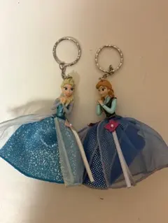 ディズニーシー アナ雪 エルサ アナ キーチェーン セット - メルカリ