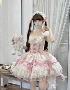 ピンクのロリータドレス