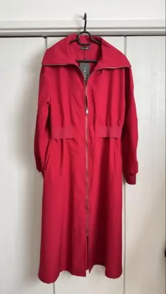 新品未使用　TRUE 赤 ロングコートワンピース