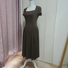 Sybilla　 洗える！　美ライン半袖ワンピースのサムネイル