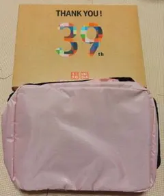 UNIQLO 39thノベルティグッズ 大容量ポーチ ピンクのサムネイル