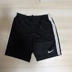 Nike DRI-FIT ブラック ハーフパンツ L