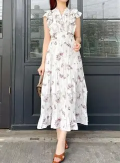 dazzlin パイピングフラワープリーツワンピース