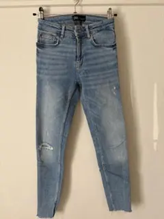 ZARA デニムパンツ スキニー ダメージ加工