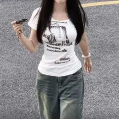 SHEIN グラフィック プリント 半袖スリムフィット カジュアルTシャツ 韓国