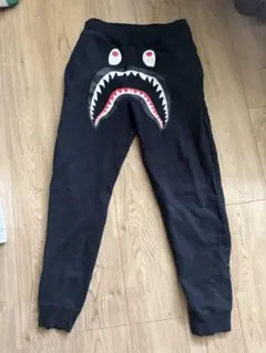 ABathing Ape シャークデザイン ブラックスウェットパンツ