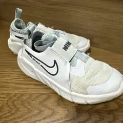 ナイキ　キッズスニーカー18.0センチ