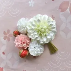 Item thumbnail for item b8a66fef-55a2-4ca6-bb78-38e4e8af2cc4