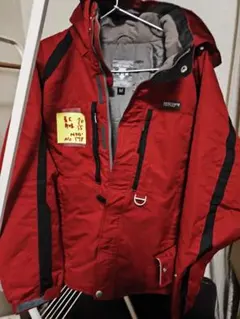 DESCENTE　赤 Mサイズ スキーウェア