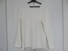 UNIQLO　超極暖HEATTECHのホワイト　XL 長袖 クルーネック　新品
