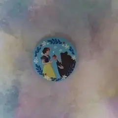 ディズニー　刺繍缶バッジ　白雪姫