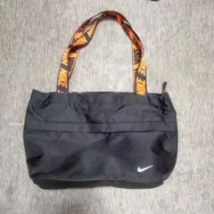 Nikeナイキ 　スポーツウェアエッセンシャル　トートバック
