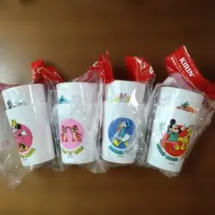 ディズニーデザイン　コップ２個　全４種
