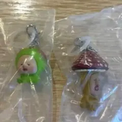 こびとづかん　めじるしマスコット　スモモノウチ　ベニキノコビト