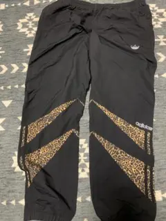 adidas ナイロンジャージ