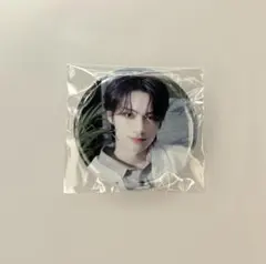 消費期限 SEVENTEEN 缶バッジ ジュン