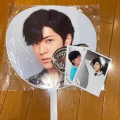 うちわ 団扇　公式写真付き　中島裕翔　　お値下げok