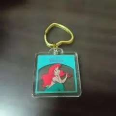 ディズニープリンセス　シークレットキーホルダー　アリエル