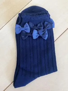 新品mezzo piano ネイビーリボン靴下 フリーサイズ（20-22cm）