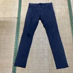 ユニクロ ブラックパンツ