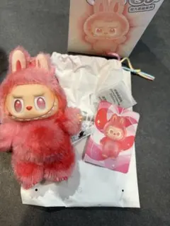【正規品】 ラブブ　Labubu Energy LUCK 赤　LOVE