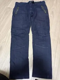 Item thumbnail for item 823300f3-0eb1-4141-b9b3-15fb62264308