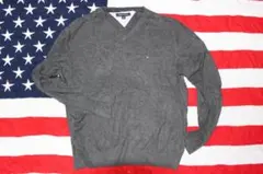 k*n様 TOMMY HILFIGER グレー Vネックセーター Lサイズ