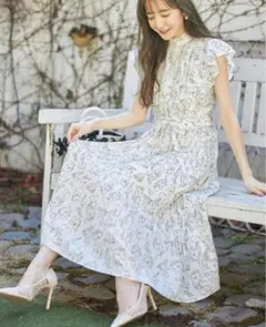 tocco closet ワンピース　白　ホワイト