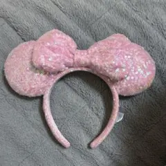ディズニーカチューシャ　ミニー　スパンコール　ピンク