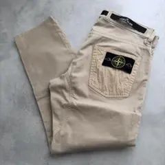 【極美品】ストーンアイランド　ナイロンメタル切り替え　ストレッチパンツ　異素材のサムネイル
