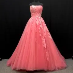 7～11号【リエンダスエルタ】コーラルピンクの上質レースとビジューのカラードレス