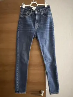 ハイウエスト ダークブルーデニム スキニー