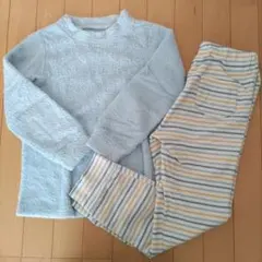 ユニクロ フリース パジャマセット 140cm