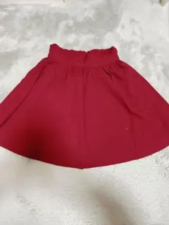 マジェスティックレゴン　膝丈フレアスカート　赤色　ボルドースカート　ワインレッド