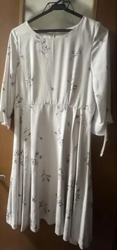 noela ノエラ　花柄ワンピース M 新品未使用タグ付