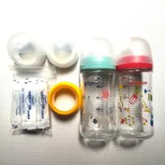 【美品】ピジョン母乳実感ガラス哺乳瓶2本＋キャップフード＋消毒薬セット