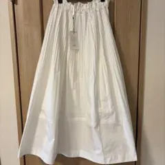 【新品タグ付き】machattランダムプリーツスカート