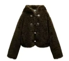 極美品ZARAプードルファーショートコート　フェイクファートグルボタンジャケット