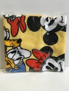 ミッキーマウス タオル (推測サイズ：34cm x 34cm)