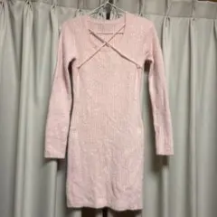Dazy ピンク フロントクロスデザインニットワンピース M