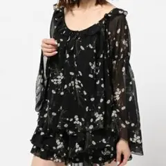 プリーツシフォンロンパース