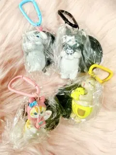 モフサンド サンリオ 数量限定 なりきり キーホルダー 4体セット