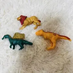 マクドナルド ハッピーセット アニア ライオン　スピノサウルス マクドレックス