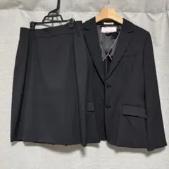 リクルートスーツ 無地 黒 ジャケット スカート セット