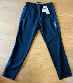 【新品未使用タグ付き】UNIQLO ドライストレッチ　スウェットパンツ　黒