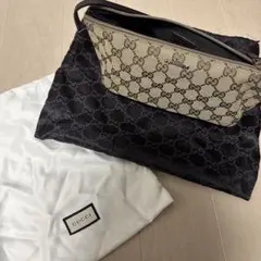 【極美品】　GUCCI　アクセサリーポーチ GGキャンバス グッチ