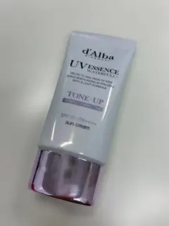☆新品☆d'Alba ダルバ ウォータフルトーンアップサンクリーム（パープル）