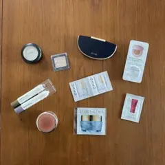 コスメ　まとめ売り　サンプル付き